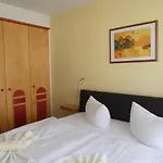 Appartementhaus Binzer Sterne Haus 1 *
