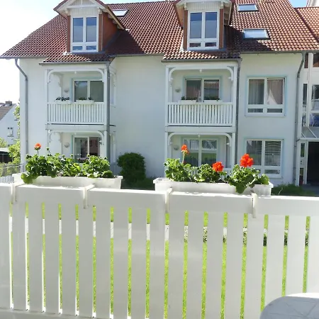 Appartementhaus Binzer Sterne Haus 1 *