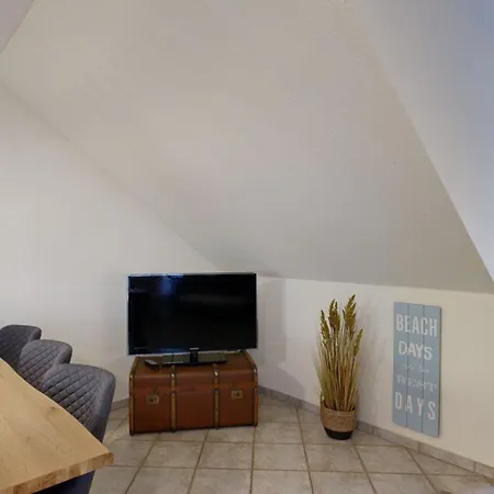 Appartementhaus Binzer Sterne Haus 1