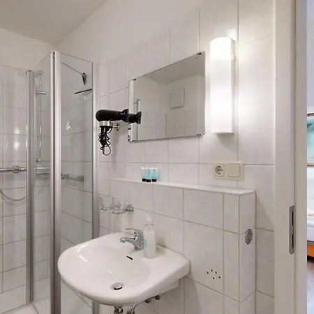 Appartementhaus Binzer Sterne Haus 1 Appartement *