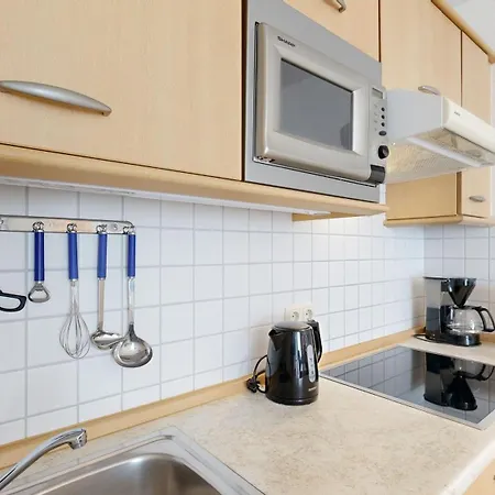 Apartment Appartementhaus Binzer Sterne Haus 1 *