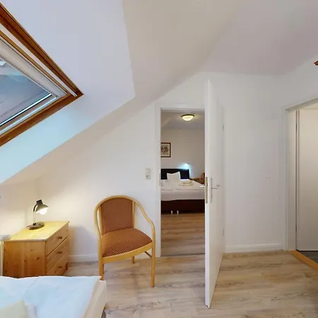 Appartementhaus Binzer Sterne Haus 1