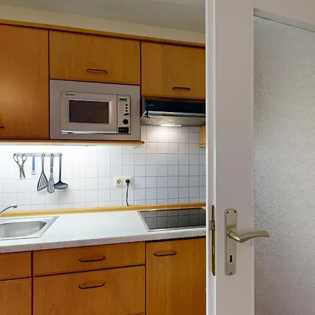 Appartementhaus Binzer Sterne Haus 1 Appartement *
