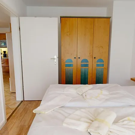 Apartment Apartmenthaus Binzer Sterne Haus 1 Binz