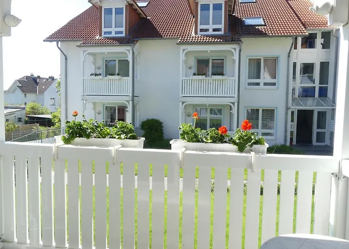 Appartementhaus Binzer Sterne Haus 1 *
