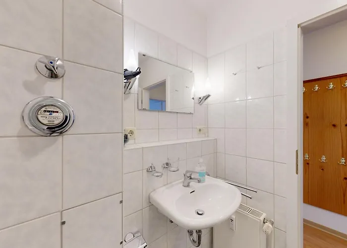 Apartament Appartementhaus Binzer Sterne Haus 1 *